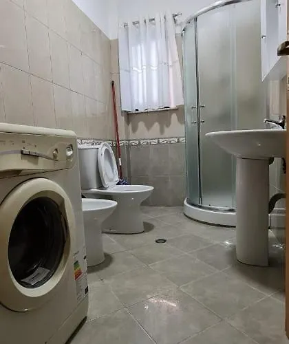 Miami Apartment Golem (Tirana)