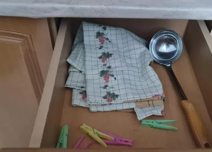 Miami * Golem (Tirana)