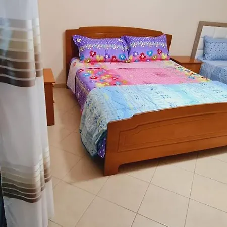 Miami Apartament Golem (Tirana)