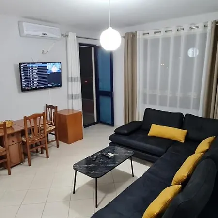 Miami Apartment Golem (Tirana)