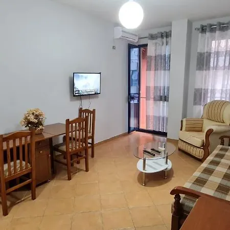 Miami Apartment Golem (Tirana)