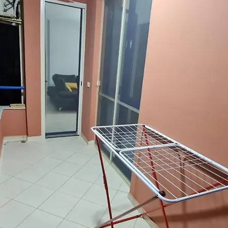 Miami Apartment *